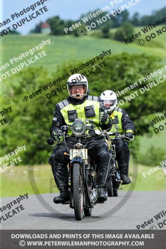 Vintage motorcycle club;eventdigitalimages;no limits trackdays;peter wileman photography;vintage motocycles;vmcc banbury run photographs